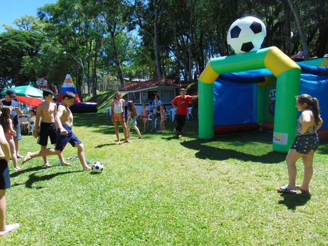 Muitas atrações na abertura da temporada de verão