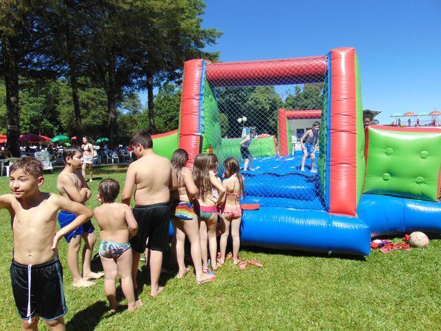 Muitas atrações na abertura da temporada de verão