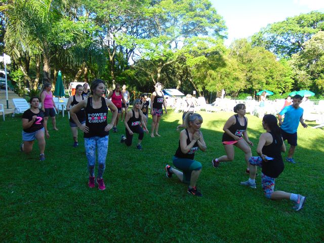 Muitas atrações na abertura da Temporada de Verão do Clube Caixeiral Campestre