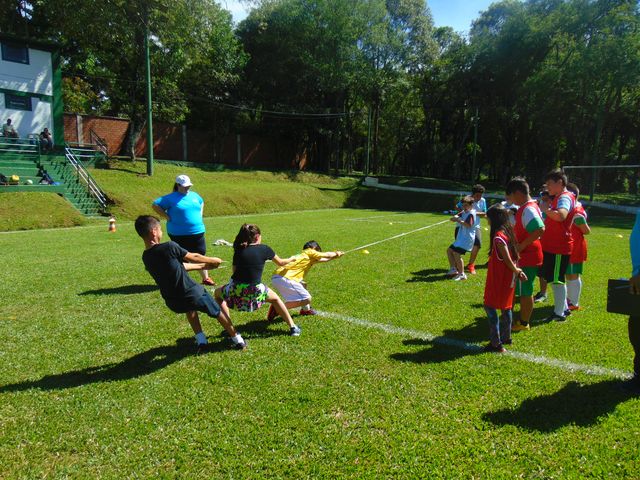 Muitas atrações na abertura da Temporada de Verão do Clube Caixeiral Campestre