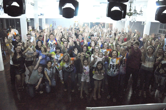 Muitas atrações na abertura da Temporada de Verão do Clube Caixeiral Campestre
