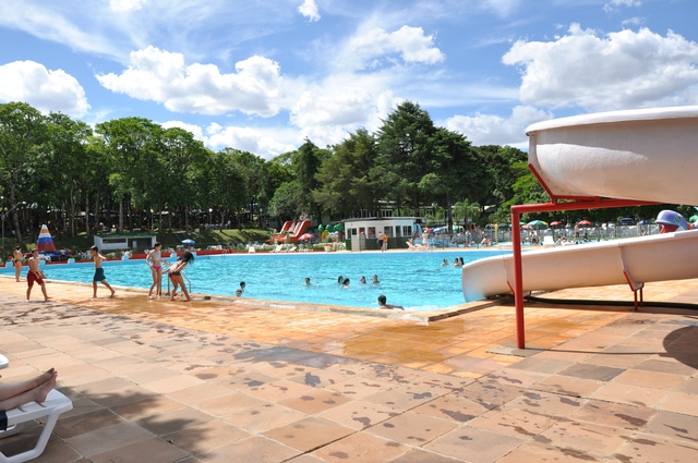 Muitas atrações na abertura da Temporada de Verão do Clube Caixeiral Campestre