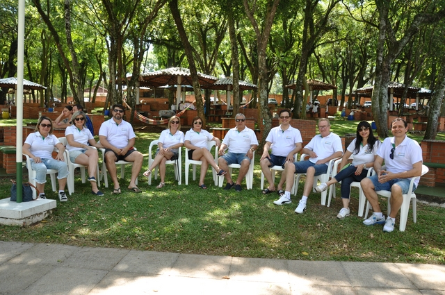 Muitas atrações na abertura da Temporada de Verão do Clube Caixeiral Campestre