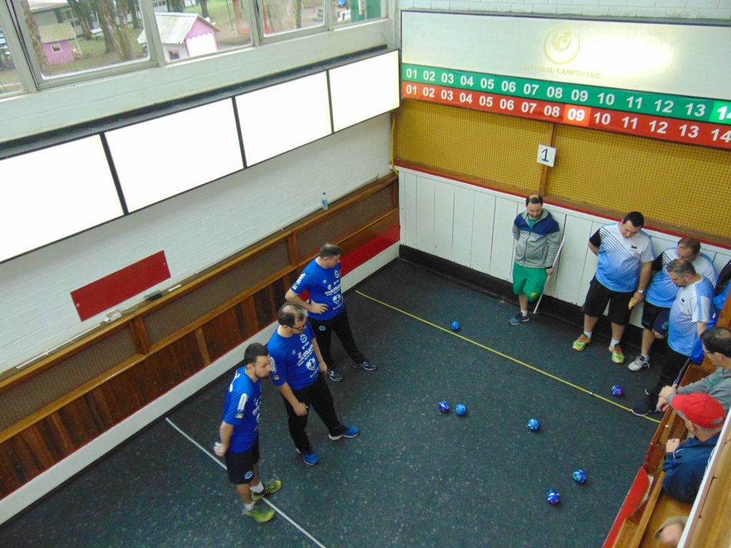 28 equipes participam da 12ª Copa de Bochas Plínio Grazziotin do Clube Caixeiral Campestre