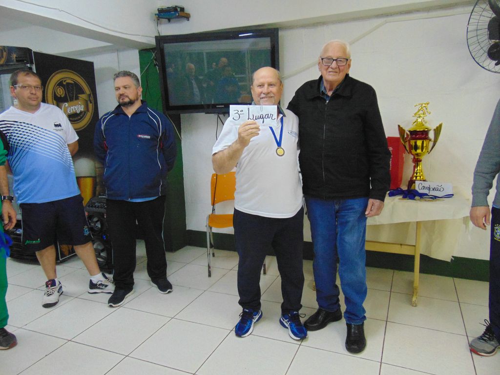 28 equipes participam da 12ª Copa de Bochas Plínio Grazziotin do Clube Caixeiral Campestre