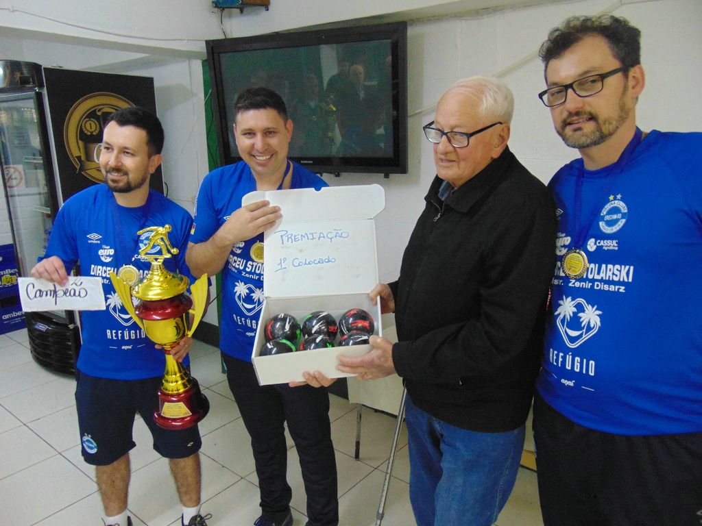 28 equipes participam da 12ª Copa de Bochas Plínio Grazziotin do Clube Caixeiral Campestre