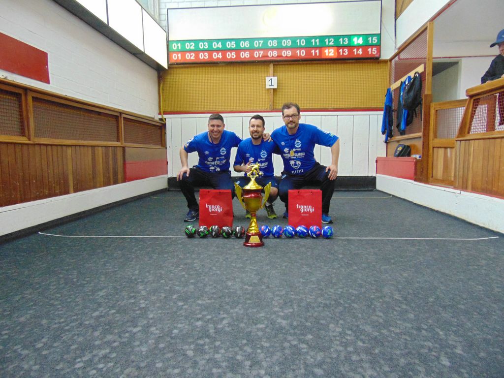 28 equipes participam da 12ª Copa de Bochas Plínio Grazziotin do Clube Caixeiral Campestre