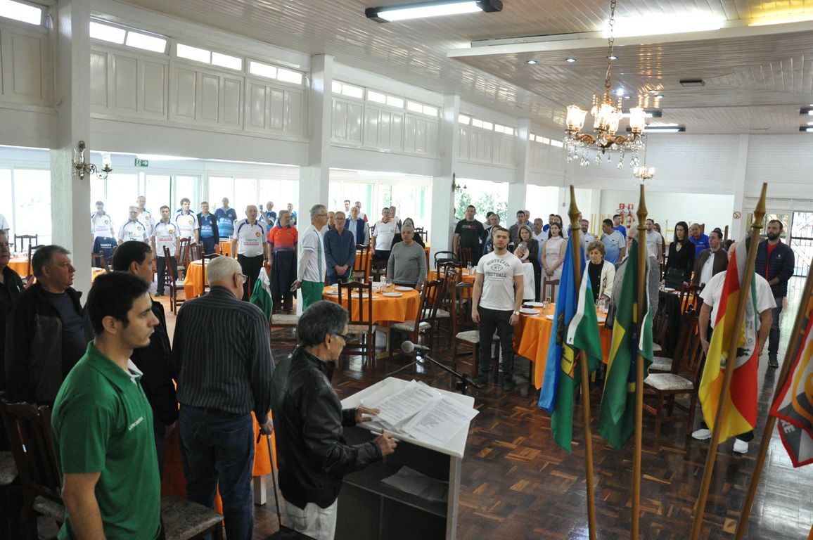 28 equipes participam da 12ª Copa de Bochas Plínio Grazziotin do Clube Caixeiral Campestre