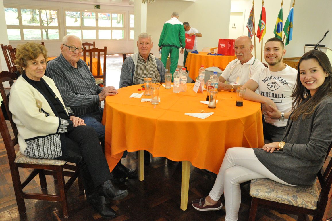 28 equipes participam da 12ª Copa de Bochas Plínio Grazziotin do Clube Caixeiral Campestre