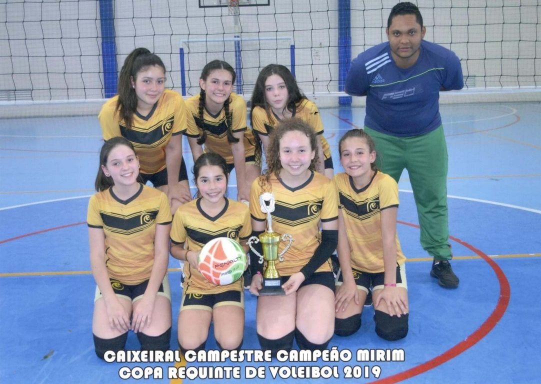Equipes de Futsal e Voleibol do Caixeiral Campestre são campeãs da Copa Requinte Restaurante