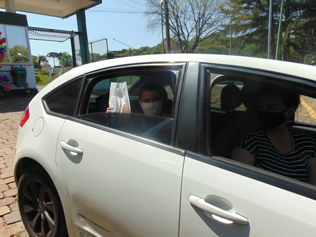 Festa das Crianças em formato Drive-thru anima os sócios kids