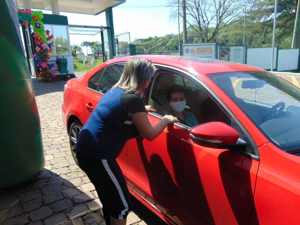 Festa das Crianças em formato Drive-thru anima os sócios kids