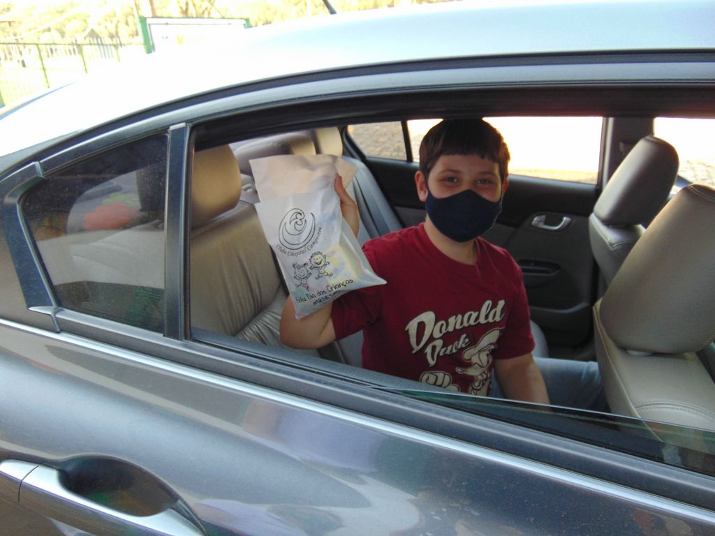 Festa das Crianças em formato Drive-thru anima os sócios kids
