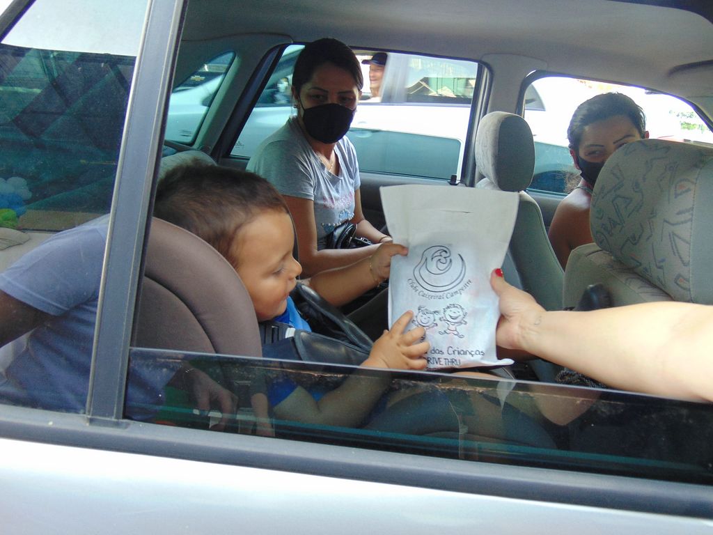 Festa das Crianças em formato Drive-thru anima os sócios kids