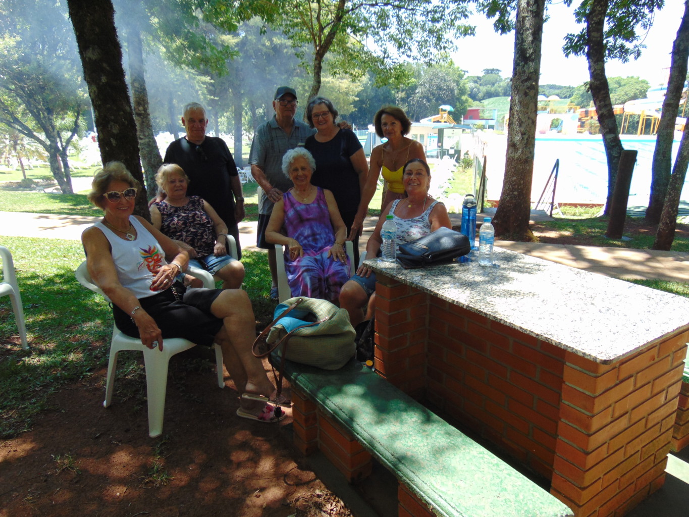 Grupo Camti realiza piquenique da terceira idade