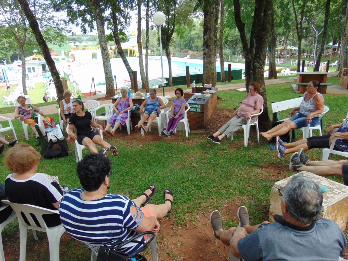Grupo Camti realiza piquenique da terceira idade
