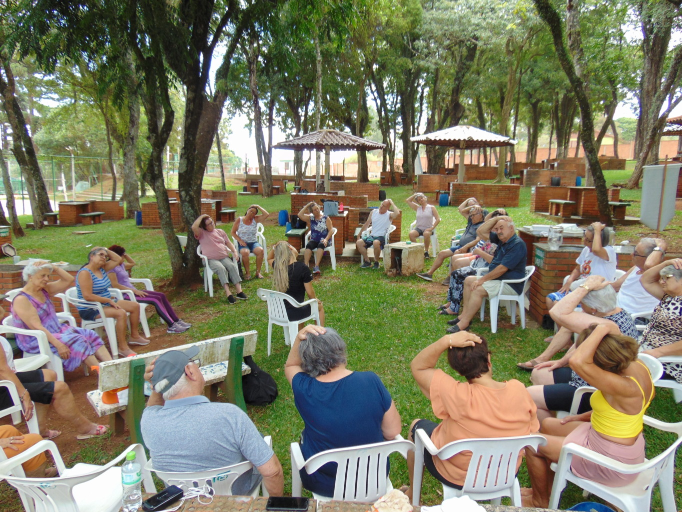 Grupo Camti realiza piquenique da terceira idade