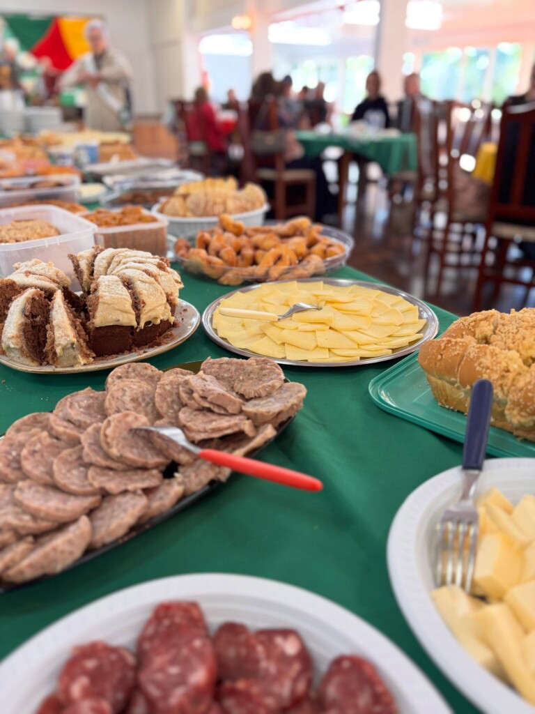 Tradição, alegria e integração marcaram o tradicional Café de Chaleira do Camti