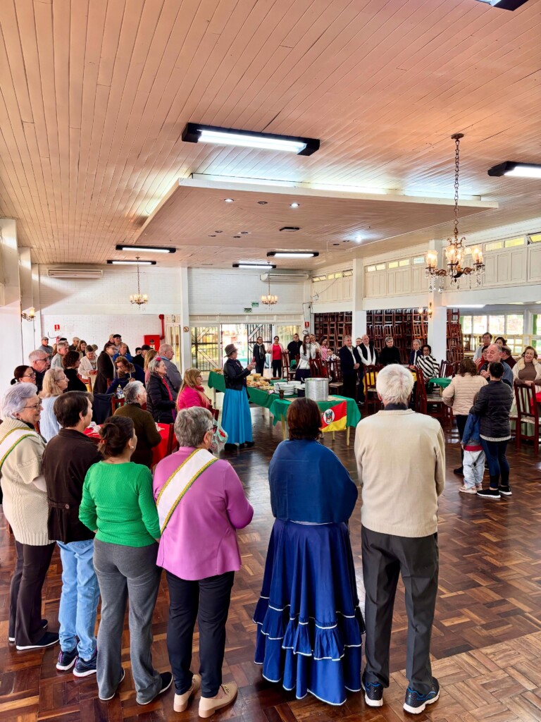 Tradição, alegria e integração marcaram o tradicional Café de Chaleira do Camti