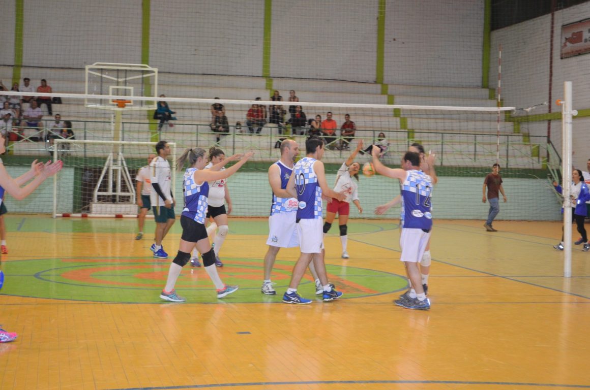 1º CAMPEONATO DE VOLEIBOL MISTO - 2016
