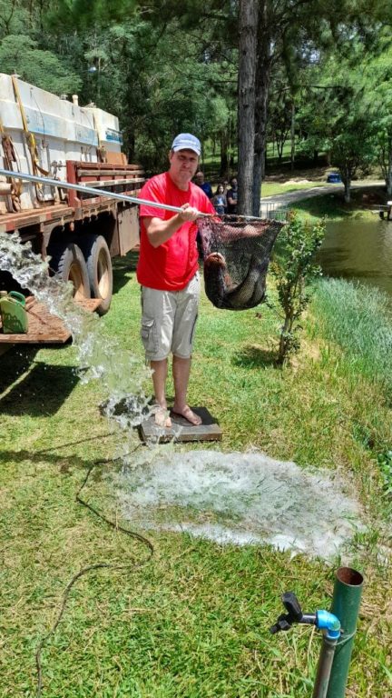 Lago de Pesca interditado!